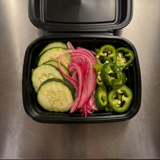 Small size of fresh pickle (12oz).