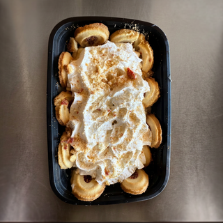 Shortbread strawberry banana vanilla pudding